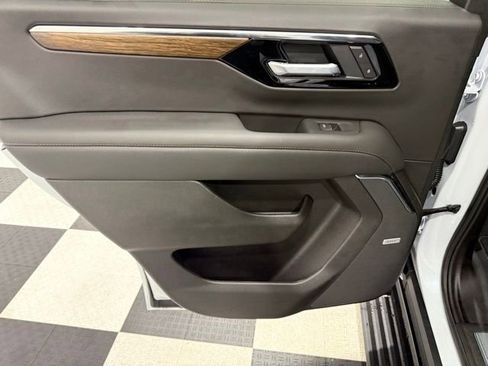 New 2026 Chevrolet Tahoe High Country image 21