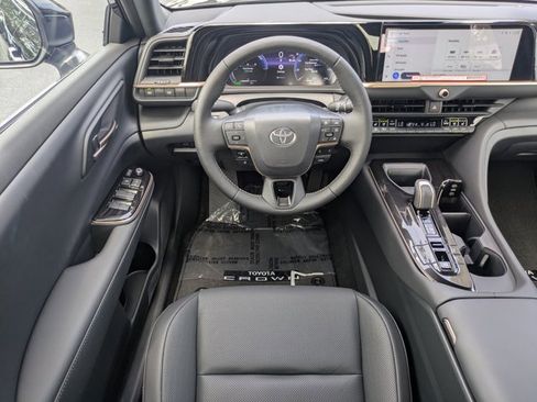 New 2026 Toyota Crown XLE image 15
