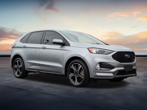 Used 2023 Ford Edge ST image 1