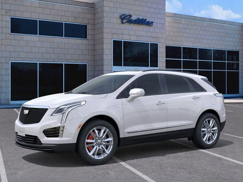 New 2026 Cadillac XT5 Sportv image 2