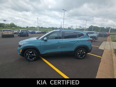 Certified 2024 Kia Seltos EX AWD/4WD image 6