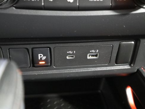 Used 2023 Nissan Frontier Pro-X w/ Technology Package image 33