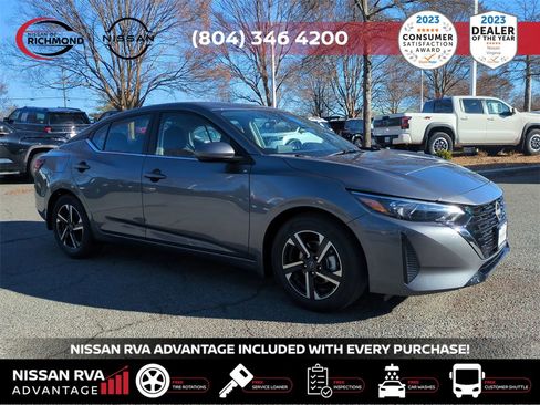 Used 2025 Nissan Sentra SV w/ Trunk Package image 2