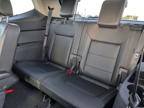 Used 2023 Volkswagen Atlas SEL image 20