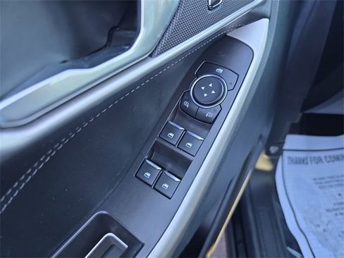 Used 2023 Ford Explorer XLT image 14