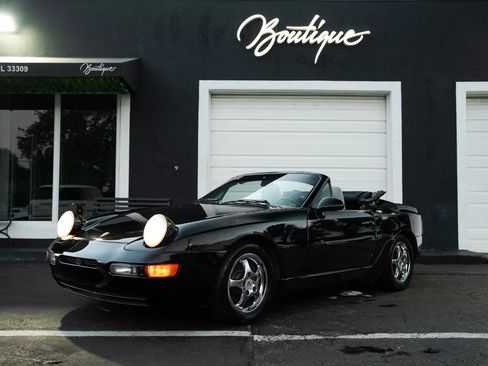 Used 1995 Porsche 968 Cabriolet RWD image 2