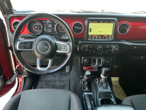 Used 2021 Jeep Wrangler Rubicon AWD/4WD image 17