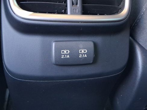 Used 2022 Subaru Legacy Premium image 11