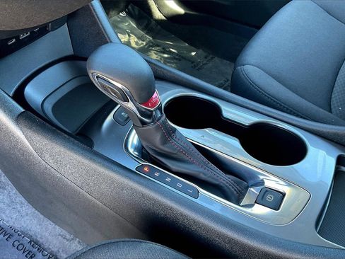 Used 2025 Chevrolet Malibu RS image 15