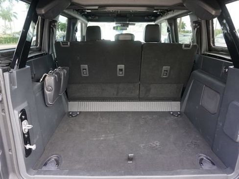 Used 2025 Ford Bronco Outer Banks w/ Sasquatch Package AWD/4WD image 26