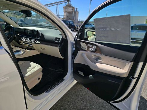 New 2026 Mercedes-Benz GLE 450 4MATIC image 12