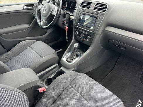 Used 2011 Volkswagen Golf TDI FWD image 17