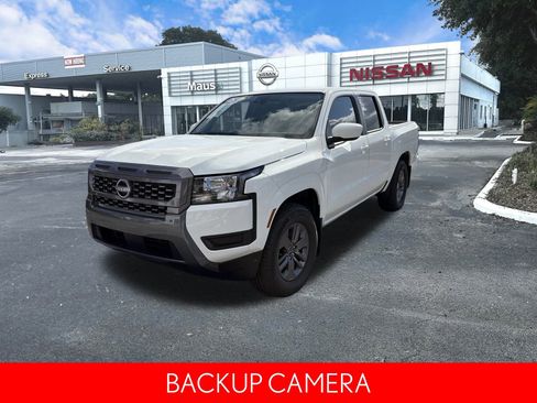 Certified 2025 Nissan Frontier SV image 7