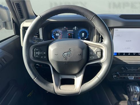 Used 2025 Ford Bronco Big Bend image 12