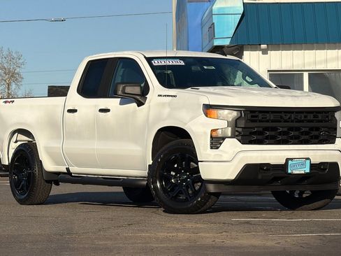 New 2026 Chevrolet Silverado 1500 Custom w/ Turbomax Blackout Package AWD/4WD image 2