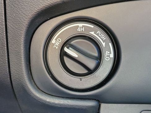 Used 2022 Nissan Frontier S w/ Technology Package image 32