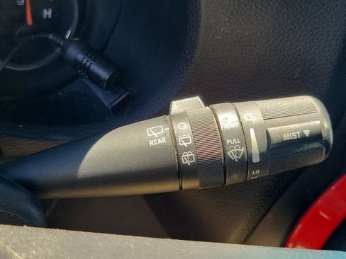 Used 2012 Jeep Wrangler Unlimited Sport AWD/4WD image 11