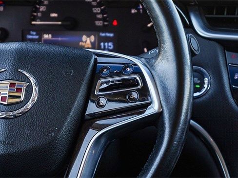 Used 2013 Cadillac XTS Luxury w/ Driver Awareness Package image 18