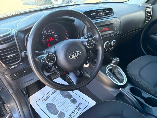Used 2015 Kia Soul + FWD image 19