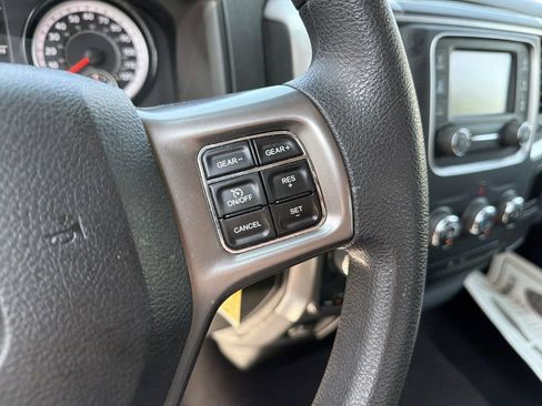 Used 2024 RAM 1500 Classic SLT AWD/4WD image 19