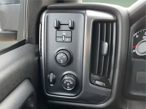 Used 2016 Chevrolet Silverado 1500 LT w/ All Star Edition image 14