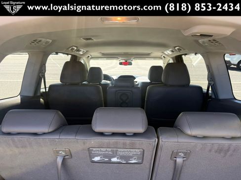 Used 2017 Honda Odyssey EX-L image 10