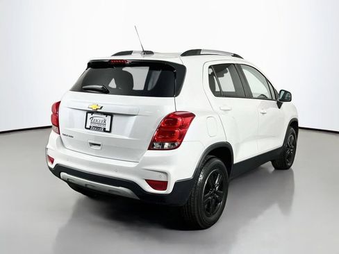 Used 2022 Chevrolet Trax LT w/ Driver Confidence Package AWD/4WD image 5
