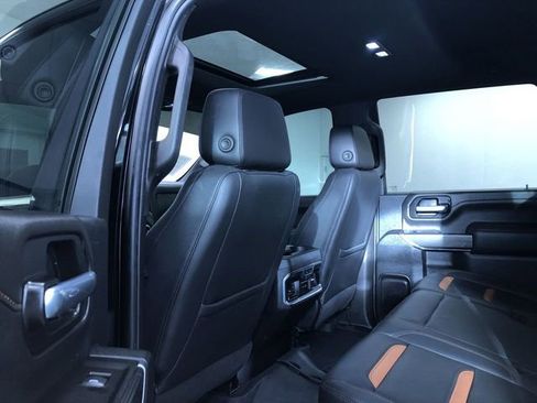 Used 2021 GMC Sierra 2500 AT4 w/ AT4 Premium Plus Package image 14