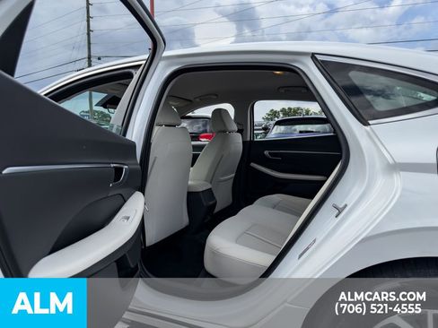 Used 2023 Hyundai Sonata SEL FWD image 16