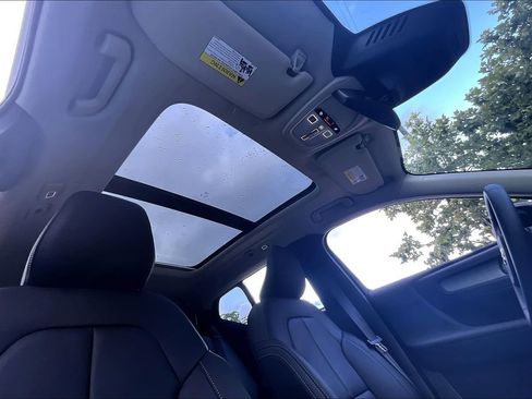 New 2026 Volvo XC40 B5 Plus w/ Protection Package Premier image 26