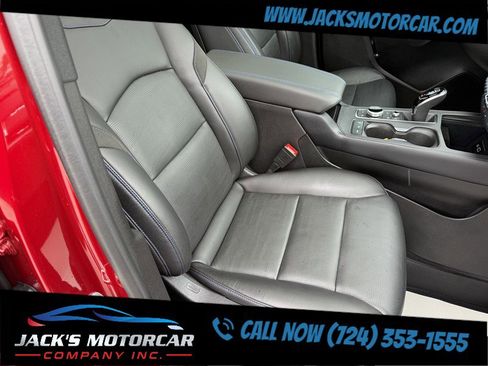 Used 2024 Cadillac XT4 Sport AWD/4WD image 29
