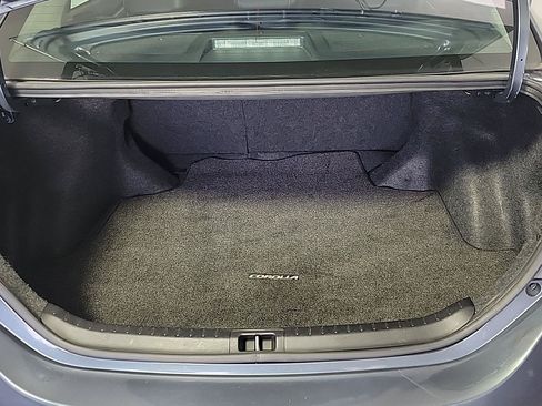 Used 2015 Toyota Corolla S Premium FWD image 7
