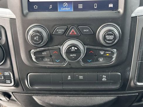 Used 2022 RAM 1500 Classic Warlock w/ Electronics Group image 17