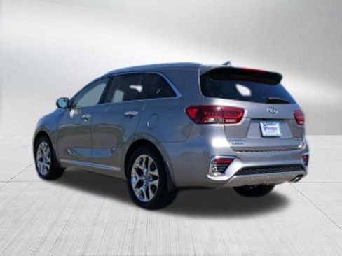 Used 2019 Kia Sorento SX image 5