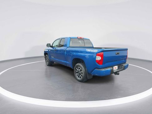 Certified 2016 Toyota Tundra SR5 w/ TRD Off Road Package AWD/4WD image 6