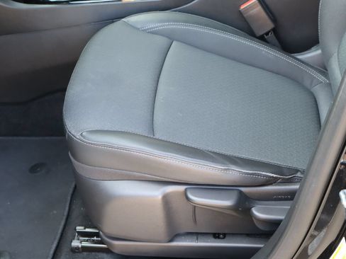Used 2024 Buick Encore GX Preferred FWD image 14
