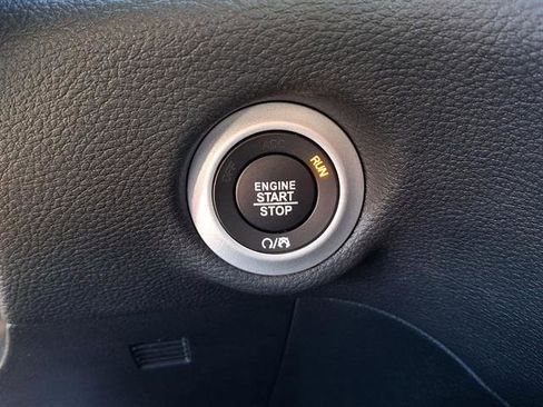 New 2026 Chrysler Pacifica Limited w/ S Appearance Package image 23