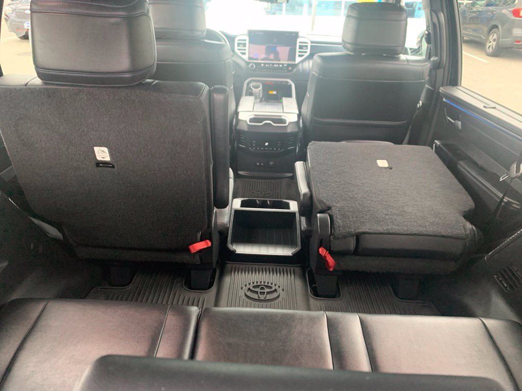 Used 2024 Toyota Sequoia Platinum AWD/4WD image 36