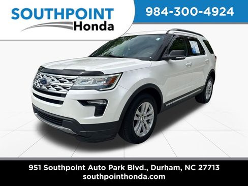 Used 2019 Ford Explorer XLT w/ Equipment Group 201A AWD/4WD image 3