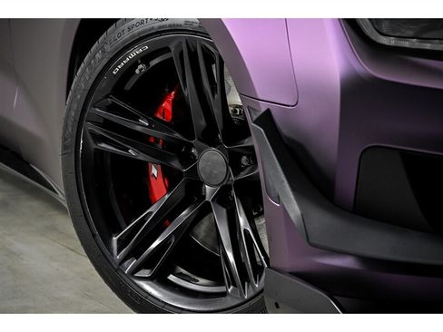 Used 2018 Chevrolet Camaro ZL1 RWD image 3