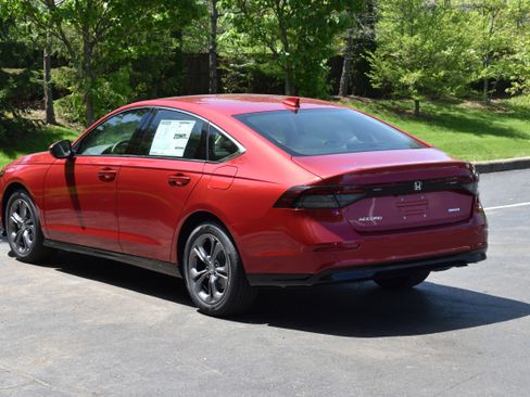 New 2025 Honda Accord EX-L image 5