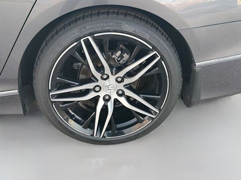 Used 2022 Honda Accord Touring image 40