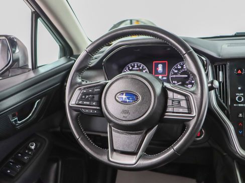 Used 2024 Subaru Outback Premium image 12