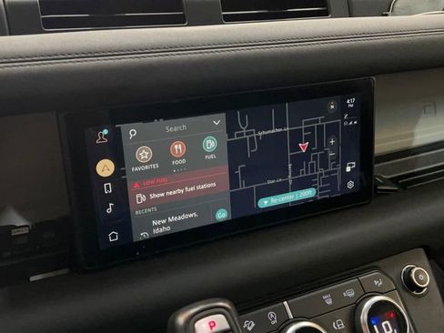 Used 2020 Land Rover Defender 110 First Edition image 16