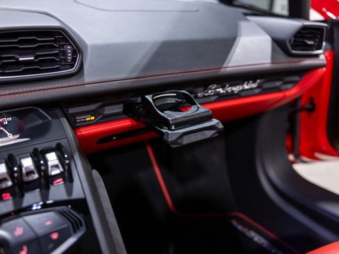 Used 2017 Lamborghini Huracan LP 610-4 image 46