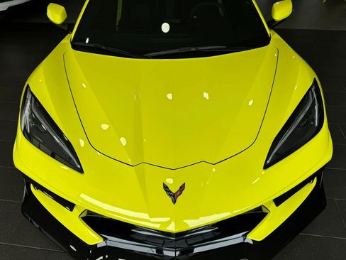 Used 2023 Chevrolet Corvette Stingray Coupe w/ Z51 Performance Package RWD image 51