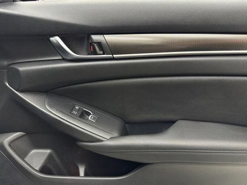 Used 2020 Honda Accord Sport image 43
