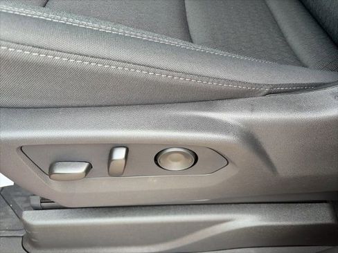 New 2026 Chevrolet Suburban LS image 18