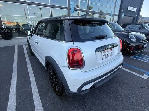 Used 2024 MINI Cooper 2-Door Hardtop image 8