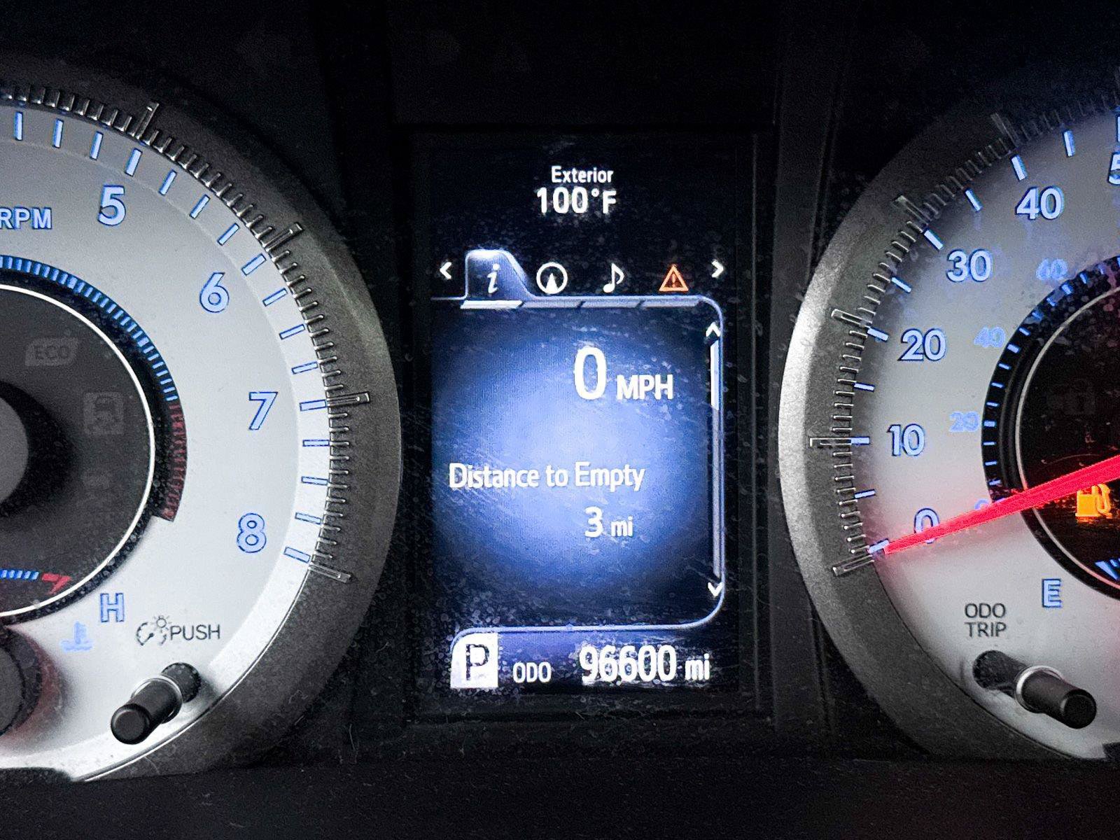 Used 2017 Toyota Sienna SE Premium FWD image 27